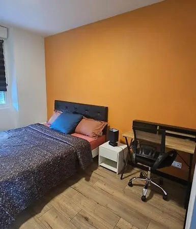 Holiday home Maisonnette Proche *